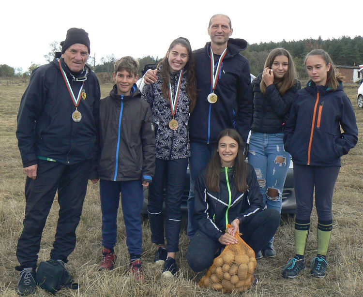 Ориентировачите на "Компас" с редица успехи, готвят Приз "Хасково"