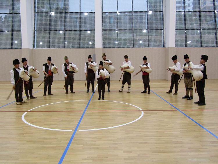 ППМГ „Васил Левски“ посреща 100-годишния си юбилей с нова спортна зала и изцяло обновена училищна инфраструктура