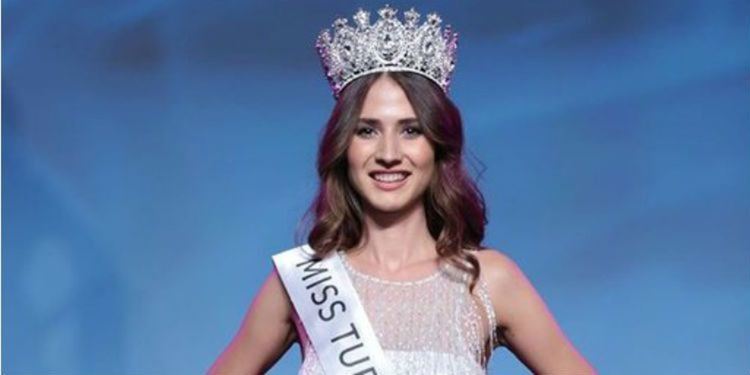 Нашенка от Джебел стана Мис Турция