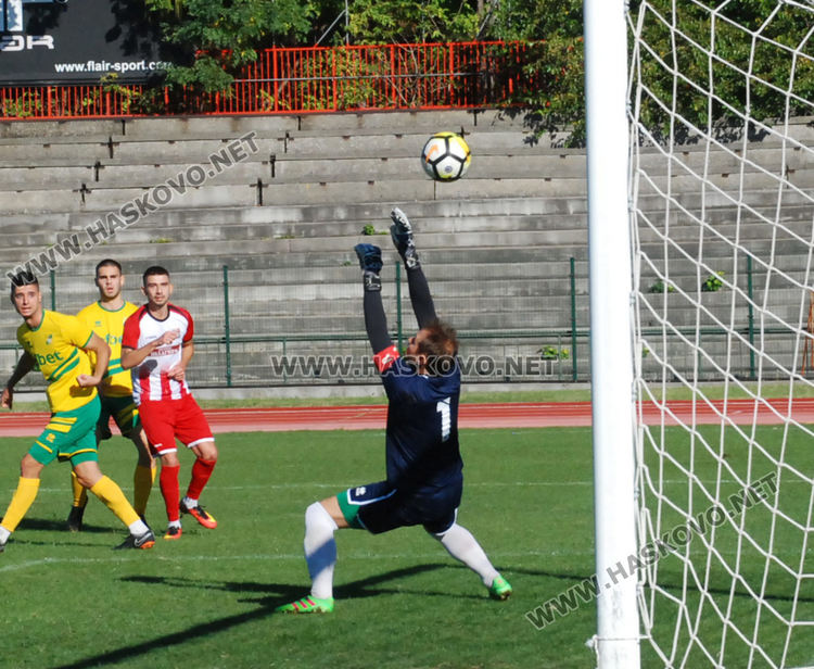 ФК "Хасково" победи "Свиленград" и продължава в турнира за купата на АФЛ