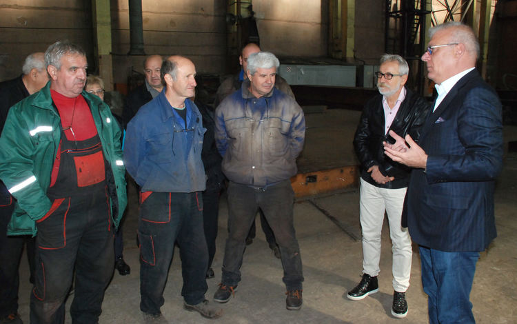 Драгомир Андонов и екипът му от "Демократична България" залагат на дуалното обучение