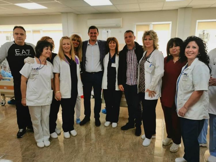 Д-р Гелов: Ремонтът на Отделението по хемодиализа се случи благодарение на Станислав Дечев и Делян Добрев