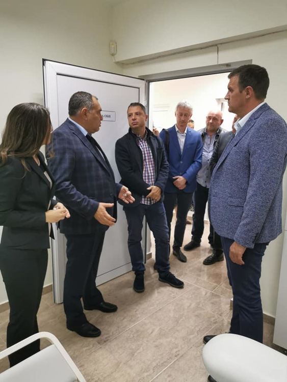 Д-р Гелов: Ремонтът на Отделението по хемодиализа се случи благодарение на Станислав Дечев и Делян Добрев