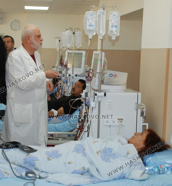Модернизираната хемодиализа в Хасково поема по 22-ма пациенти наведнъж