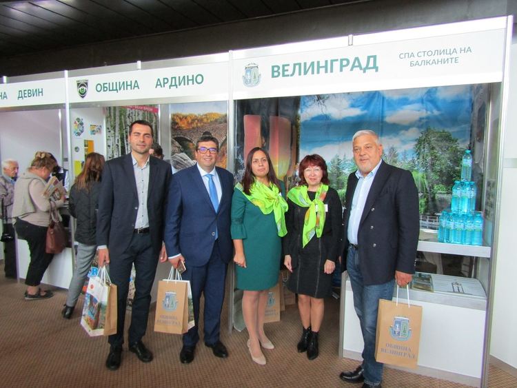 С родопско хоро беше открито ХVІ-то Международно туристическо изложение „Планините на България – гостоприемство в четири сезона“