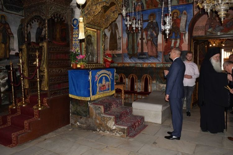 Снимки: Бачковски манастир