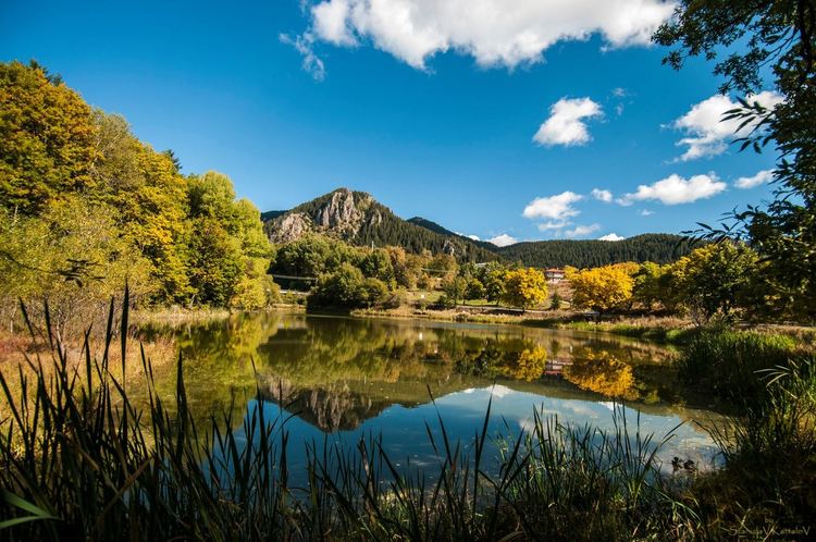 От 12 до 68-годишни в оспорвано състезание за уникални фотоси, ето кои ще красят календара на Община Смолян за 2020-та