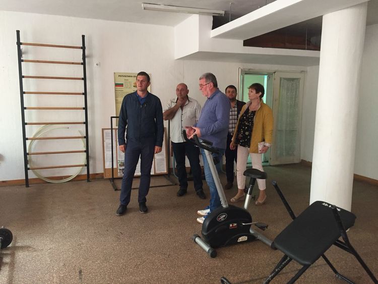 Кандидат- кметът на Хасково Станислав Дечев и кандидати за съветници от листата на ГЕРБ представиха идеите си за развитие на Обединените ученически общежития