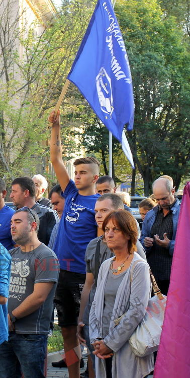 Неохимци протестират - искат 30% по-евтина газ и са готови за протест на жълтите павета - ВИДЕО
