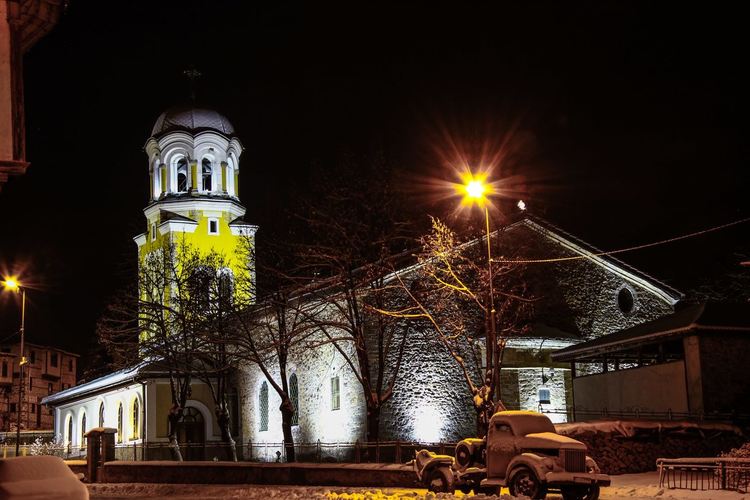 От 12 до 68-годишни в оспорвано състезание за уникални фотоси, ето кои ще красят календара на Община Смолян за 2020-та