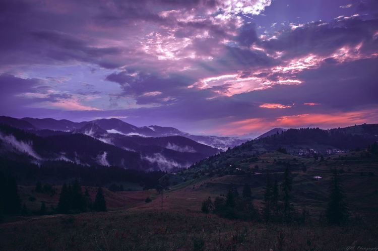 От 12 до 68-годишни в оспорвано състезание за уникални фотоси, ето кои ще красят календара на Община Смолян за 2020-та