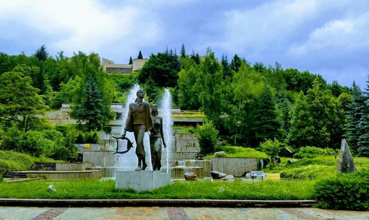 От 12 до 68-годишни в оспорвано състезание за уникални фотоси, ето кои ще красят календара на Община Смолян за 2020-та