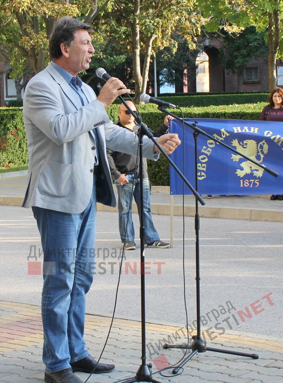 Неохимци протестират - искат 30% по-евтина газ и са готови за протест на жълтите павета - ВИДЕО