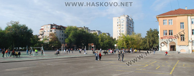 Първокласниците в „Хр.Смирненски“ са вече рицари на знанието