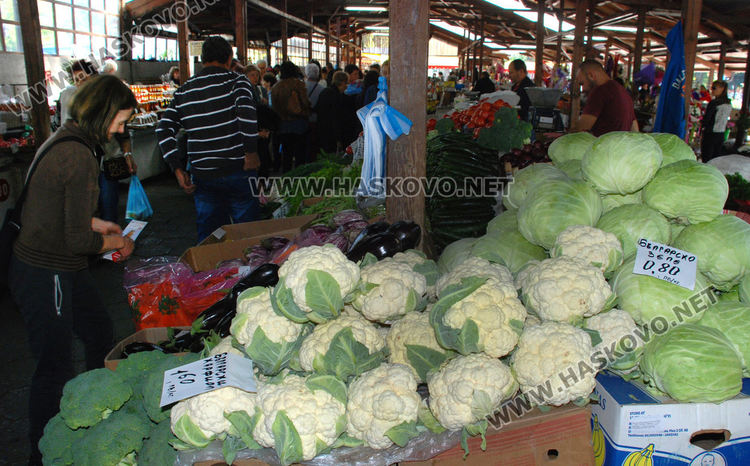 Масово пазаруване в сезона на зимнината
