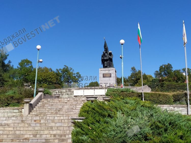 Паметник на Освободителите