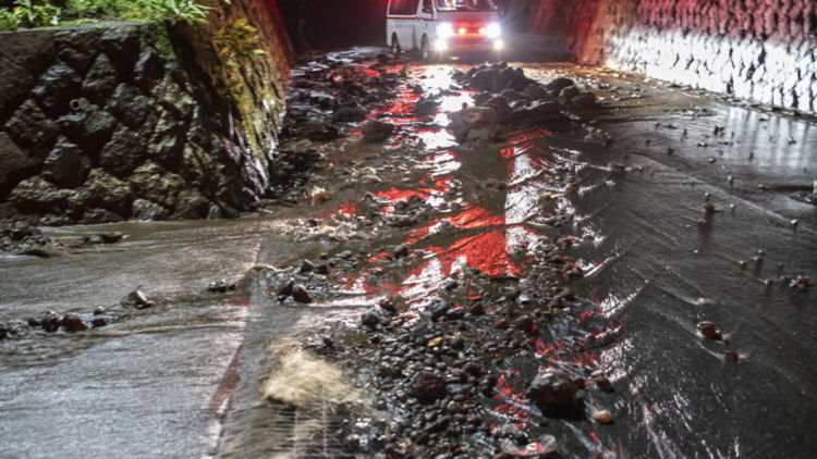 Япония изпраща военнослужещи на помощ за пострадалите от тайфуна