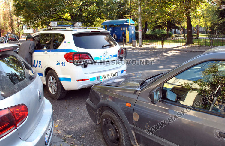 Ауди и Фолксваген катастрофираха до Зеленчуковия пазар в Хасково