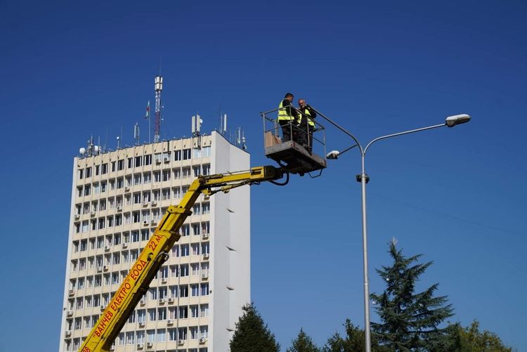 Димитровград подменя уличното си осветление