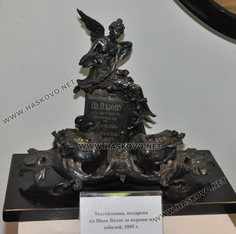 Пистолетът, с който Яворов  се самоубива – част от изложбата в галерия „Форум“