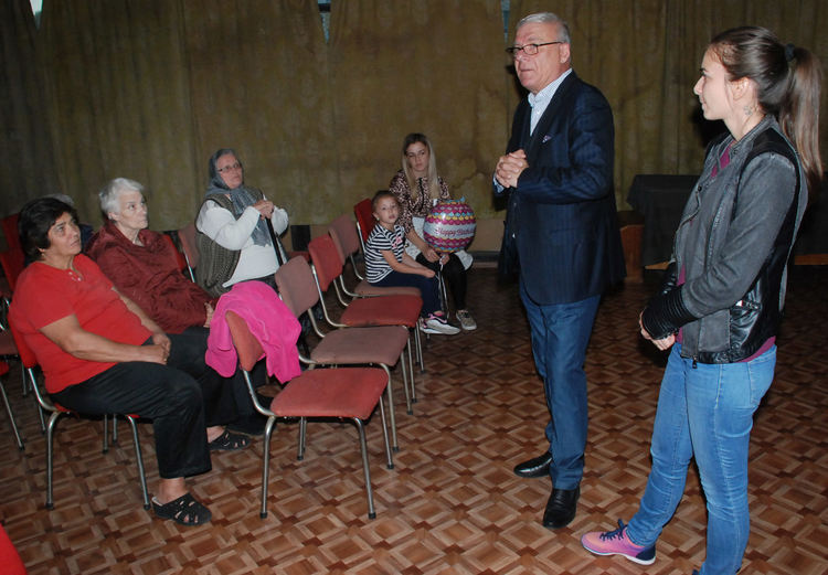 Жители на "Орфей" дискутираха проблемите в квартала с Драгомир Андонов