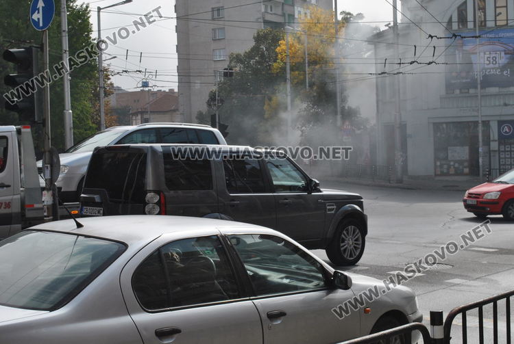 Горя пицария в центъра на Хасково