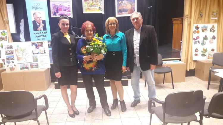 На снимката: Ирина Гъркова/съветник по култура, духовно развитие и национална идентичност на Президента/, Елена Хайтова, Елица Гигова, проф. Станислав Памукчиев