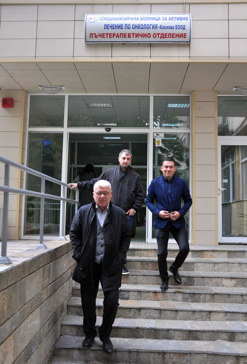 "Демократична България": Запознахме се с проблемите на Онкото и ще действаме за решаването им