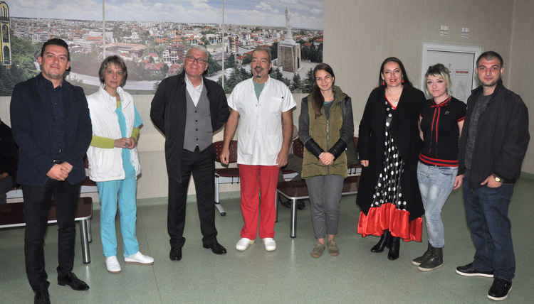 "Демократична България": Запознахме се с проблемите на Онкото и ще действаме за решаването им