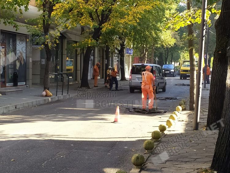 Кърпят дупките по улиците на Кърджали, готвим се за зимата