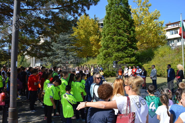 Близо 600 деца в спортна надпревара в чест на празника на Смолян и Освобождението на Родопите