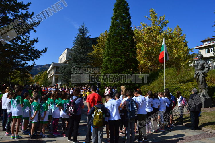 Близо 600 деца в спортна надпревара в чест на празника на Смолян и Освобождението на Родопите