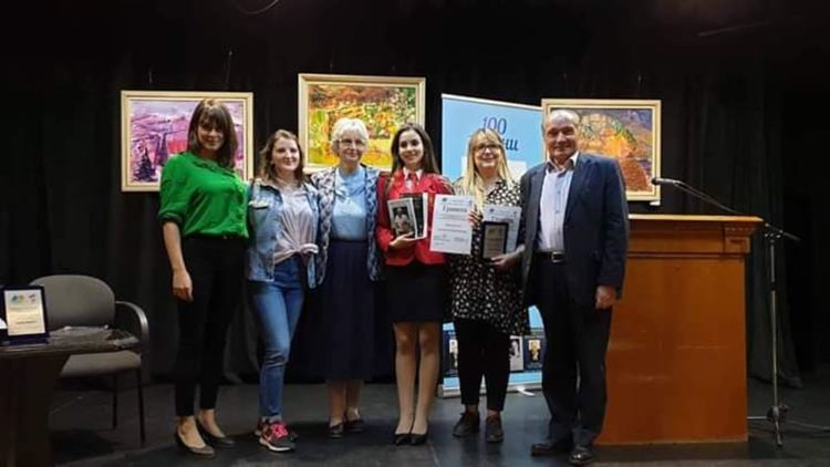 Анелия Крумова на първо място в Първи национален литературен конкурс за Хайтов