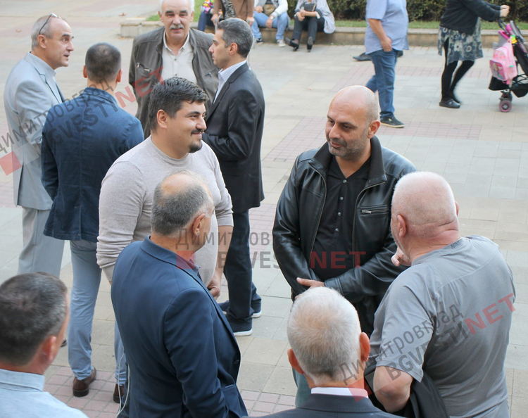 Катя Панева: Ние искаме промяната и излизаме с лицата си, даваме алтернативата в управлението на общината