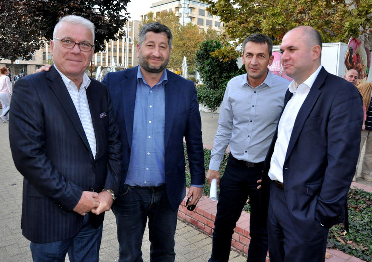 "Демократична България": Представихме програма, но опонентите ни не си направиха труда за това