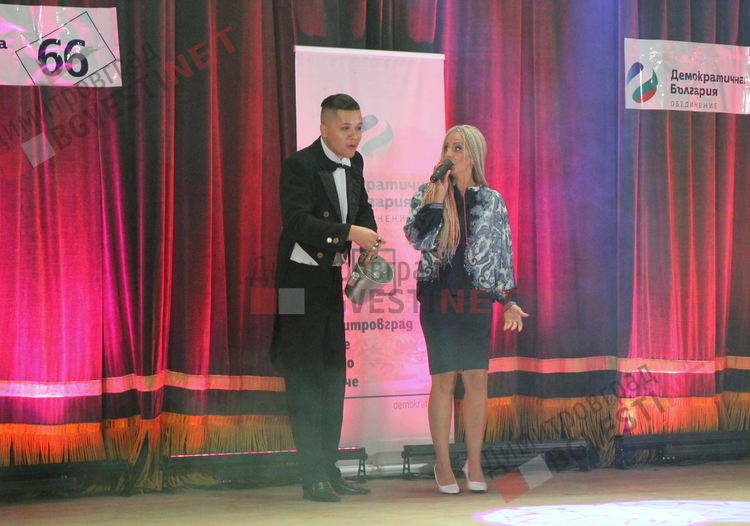 Катя Панева: Ние искаме промяната и излизаме с лицата си, даваме алтернативата в управлението на общината