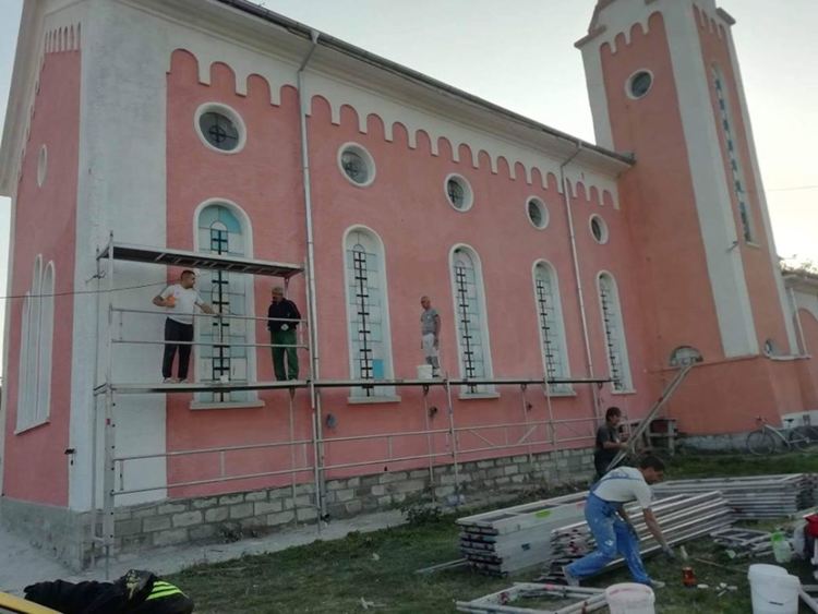 С дарение беше направен ремонт на дебърската църква