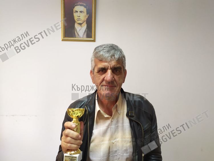 Валентин Гемеджиев с купата