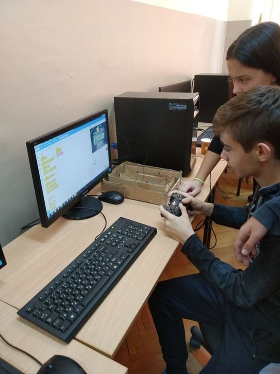 Историята на комуникациите демонстрираха алековци в "Европейската седмица на програмирането"