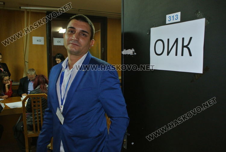 Балотаж между Станислав Дечев и Коста Стоев за кметското място в Хасково, прогнозират агенциите