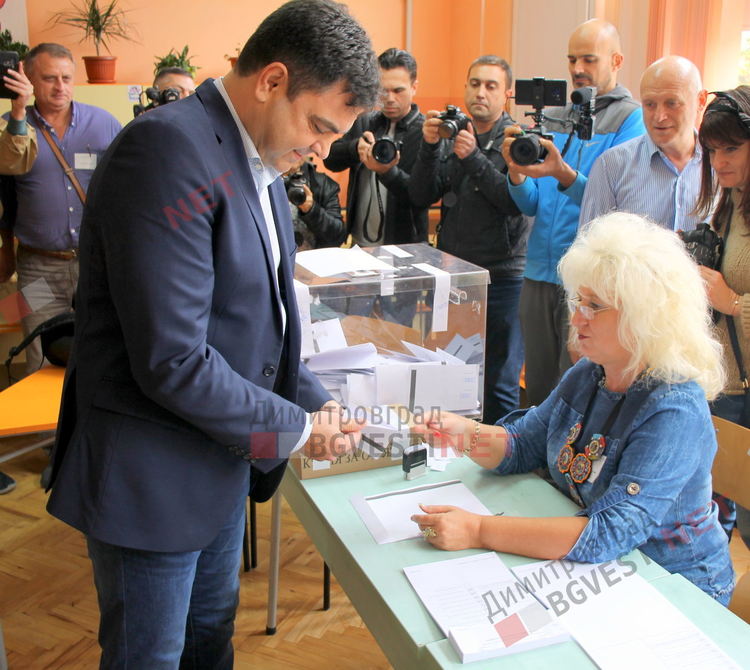 Иво Димов: Гласувах да не губим набраната скорост и да продължим да надграждаме