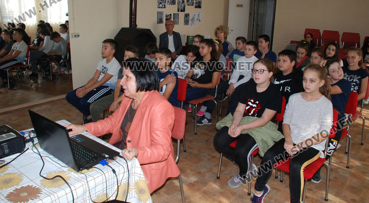 Изложба и презентации за 100 г. от рождението на Хайтов в читалище "Яворов"