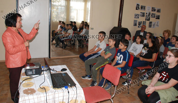 Изложба и презентации за 100 г. от рождението на Хайтов в читалище "Яворов"