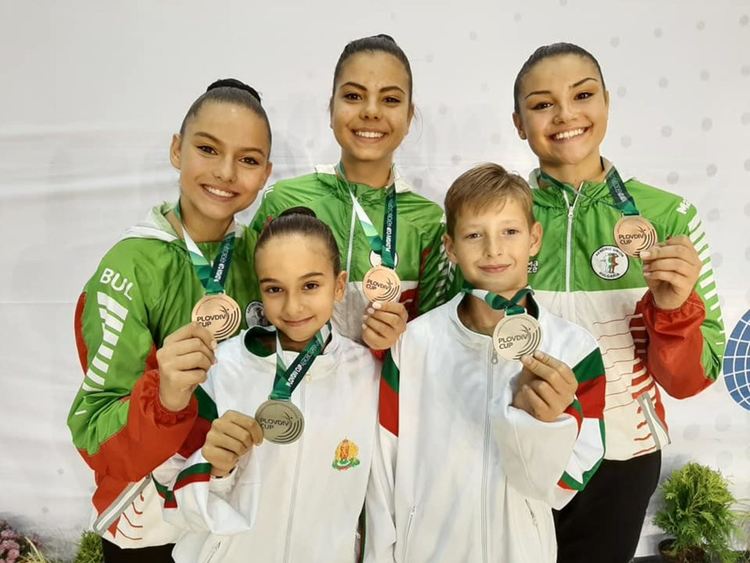 3 медала за "Виолена" и "Мега спорт" от международен турнир в Пловдив