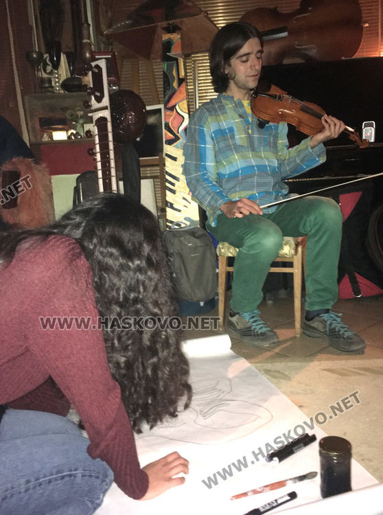 Метафорично и феерично участие на WinDoo в Хасково