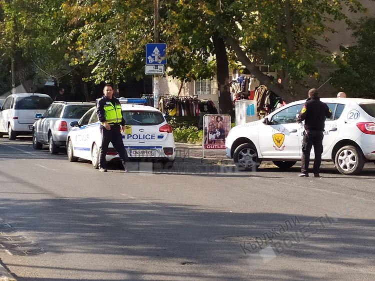 Полицаи сгащиха сотаджии в нарушение в центъра на Кърджали