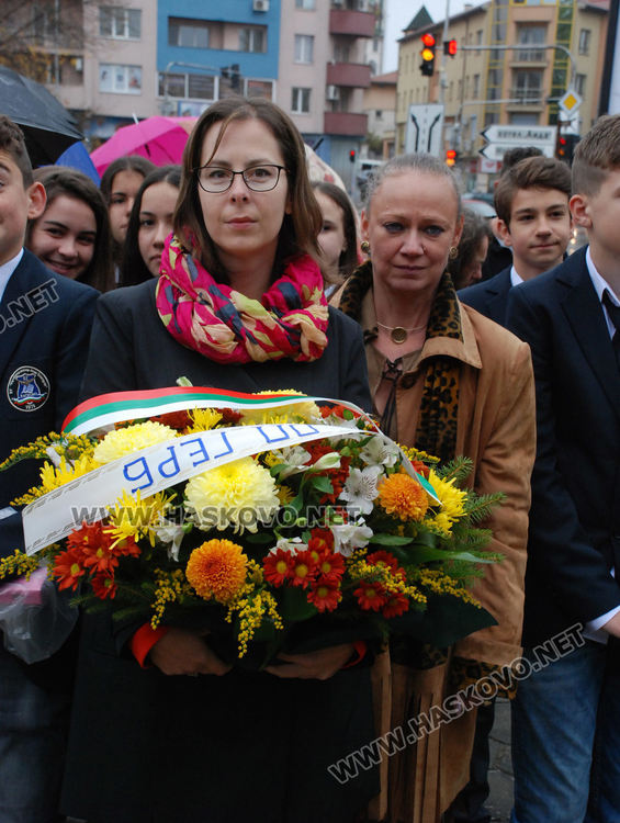 Тържествено отбелязаха Деня на народните будители в Хасково