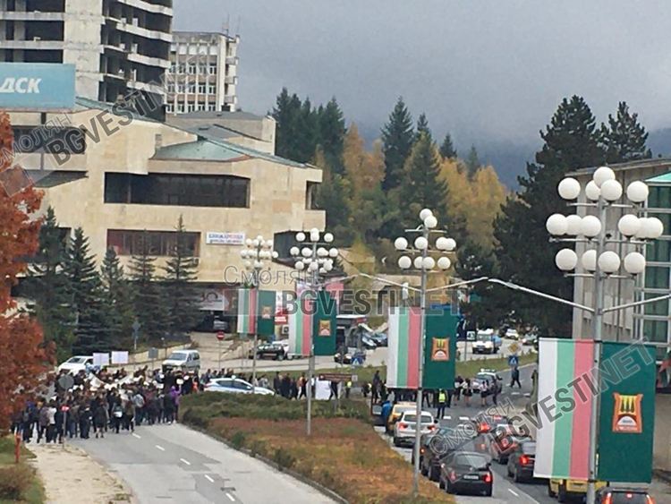 Поколения родопчани са преминали в 70-те випуска на Райковската гимназия за 100 години