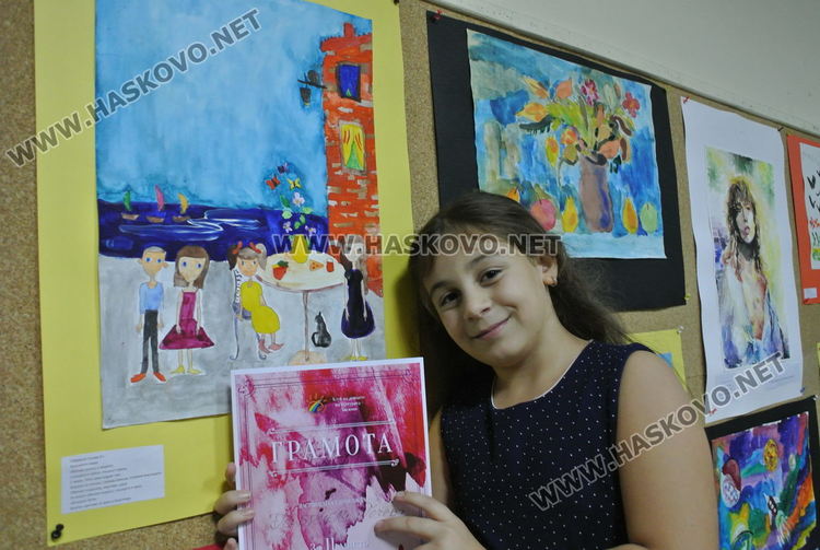 Наградите от от конкурса „Поезия в цвят“ останаха в Хасково, една заминава за Благоевград