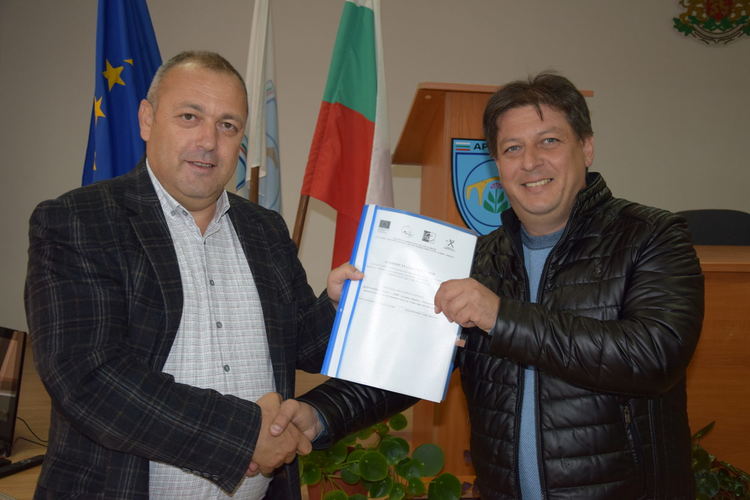 СНЦ„МИГ Ардино-Джебел“ подписа  договор за предоставяне на безвъзмездна финансова помощ  на „Панорама-2000“ от Ардино  